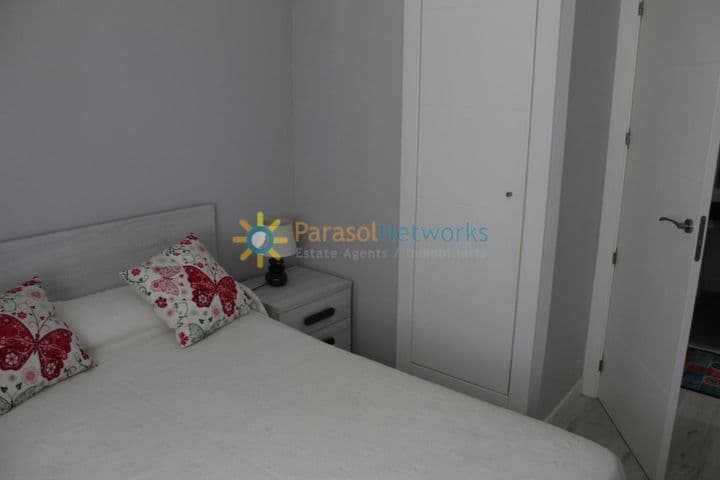 2 bedrooms apartment for rent in Denia, Spain - Image 5