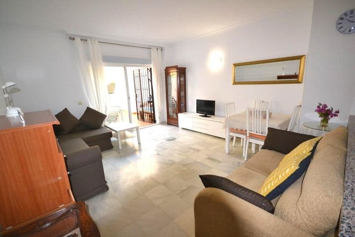 Apartment for rent in Torreblanca del Sol, Spain - Image 10