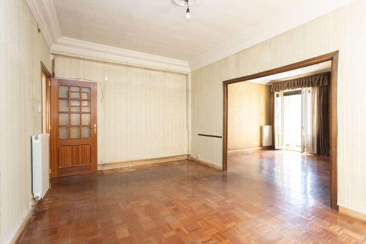 4 bedrooms apartment for sale in Chamberi, Spain - Image 9