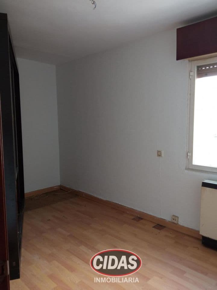 2 bedrooms apartment for sale in Oviedo, Spain - Image 8