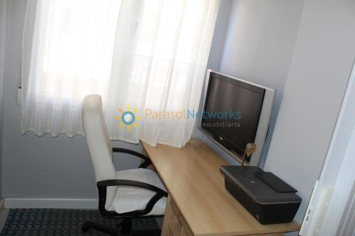 2 bedrooms apartment for rent in Denia, Spain - Image 10