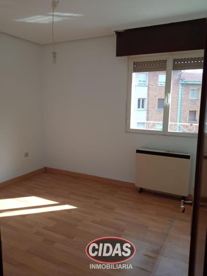 2 bedrooms apartment for sale in Oviedo, Spain - Image 7