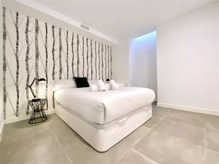 10 bedrooms apartment for sale in Madrid, Spain - Image 2