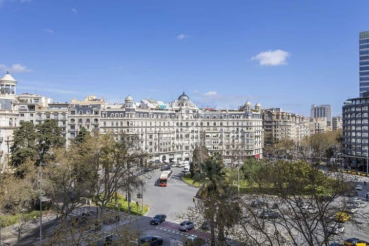 2 bedrooms apartment for rent in Barcelona, Spain - Image 8