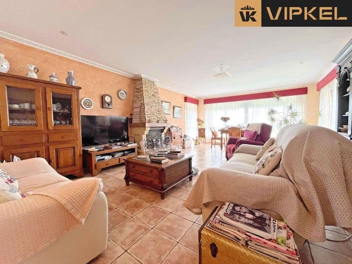 4 bedrooms house for sale in Naron, Spain - Image 9