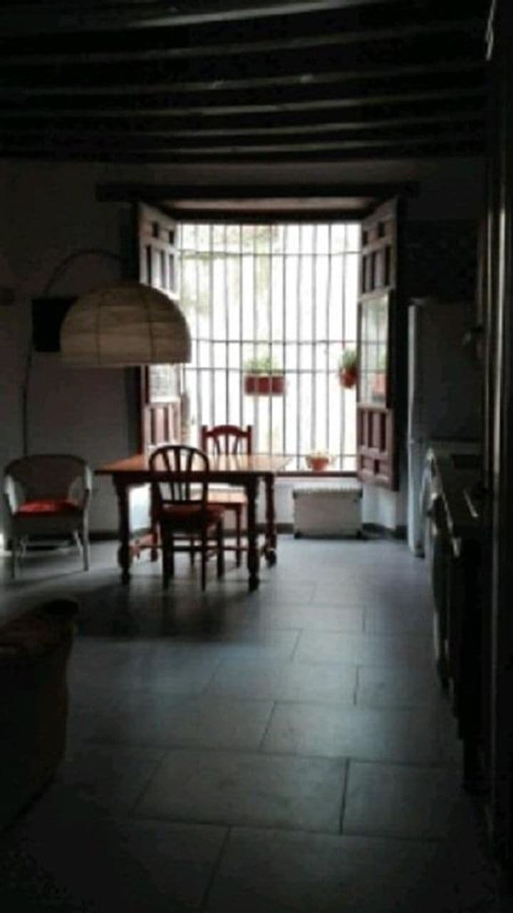 2 bedrooms apartment for rent in Albaicin, Spain - Image 3