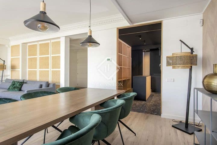 2 bedrooms apartment for rent in Barcelona, Spain - Image 12