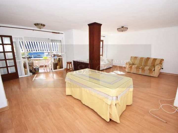 4 bedrooms apartment for rent in Centro Ciudad, Spain - Image 7