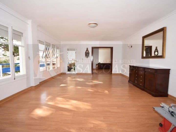 4 bedrooms apartment for rent in Centro Ciudad, Spain - Image 3