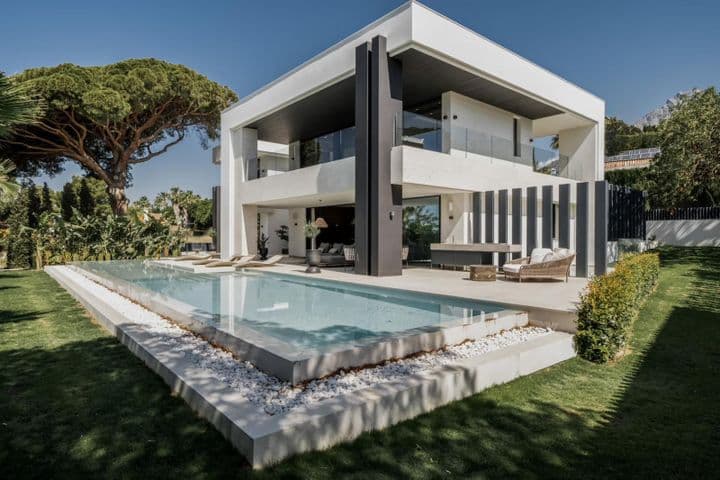 5 bedrooms house for sale in Marbella, Spain - Image 10