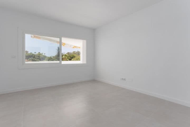 4 bedrooms apartment for sale in San Pedro de Alcantara, Spain - Image 11