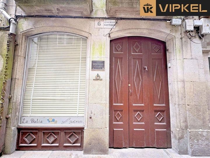 4 bedrooms apartment for sale in Santiago de Compostela, Spain - Image 5