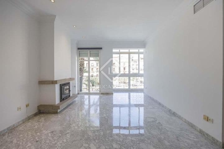 4 bedrooms apartment for rent in Valencia, Spain - Image 4