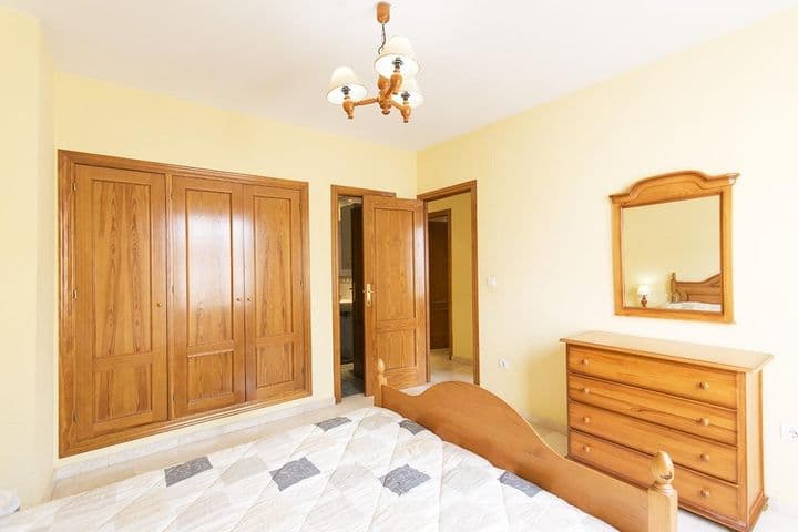 3 bedrooms apartment for rent in Albaicin, Spain - Image 6