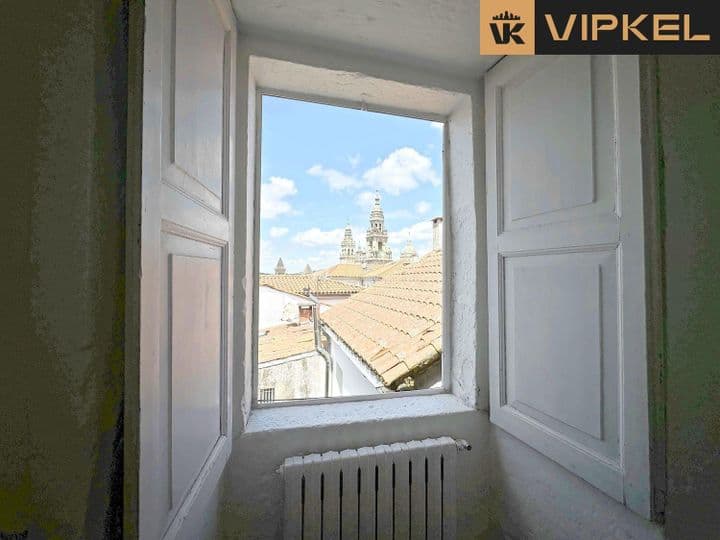 4 bedrooms apartment for sale in Santiago de Compostela, Spain - Image 3