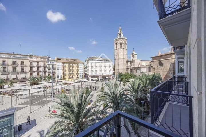 4 bedrooms apartment for rent in Valencia, Spain - Image 3