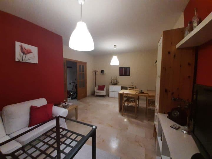 2 bedrooms apartment for rent in Vega de Granada, Spain - Image 2