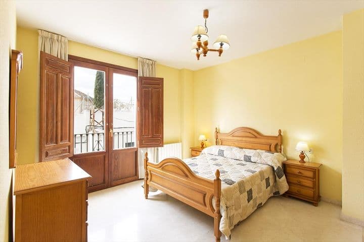 3 bedrooms apartment for rent in Albaicin, Spain - Image 5