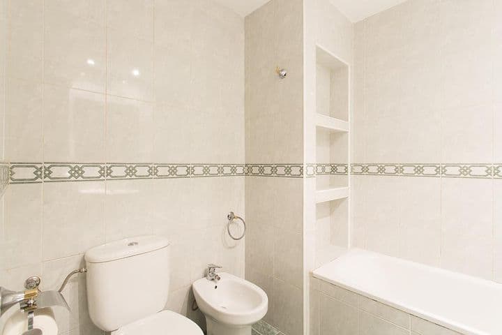 3 bedrooms apartment for rent in Albaicin, Spain - Image 7