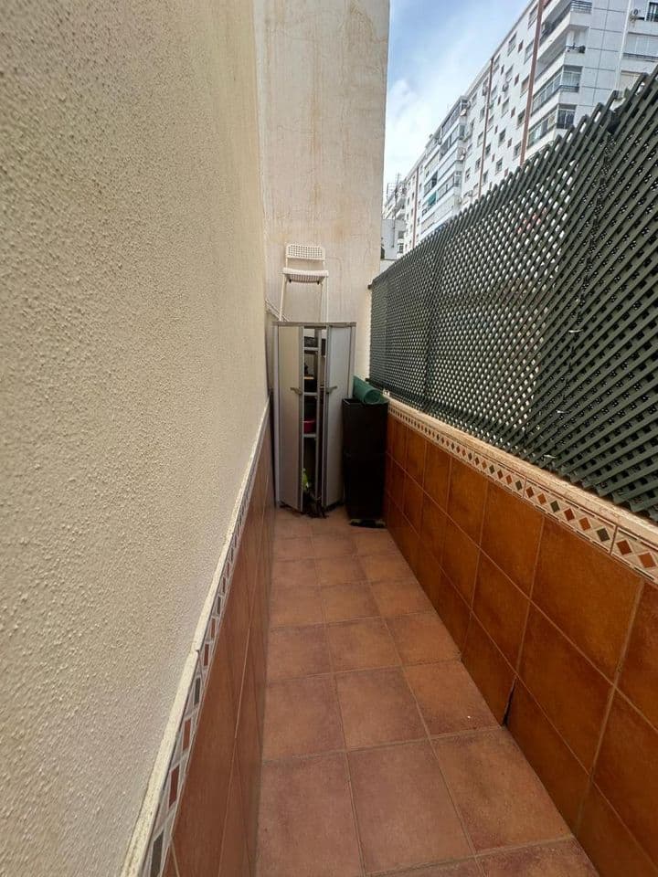 2 bedrooms apartment for sale in Bailen - Miraflores, Spain - Image 3