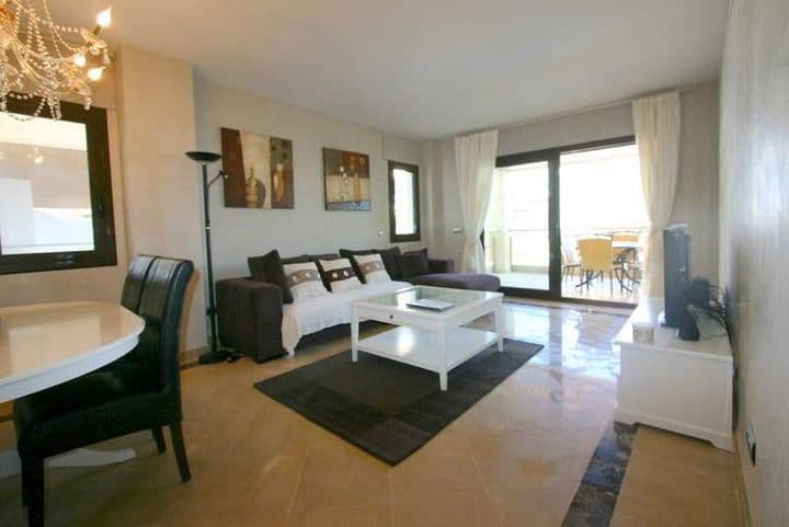 2 bedrooms apartment for sale in La Duquesa, Spain - Image 3