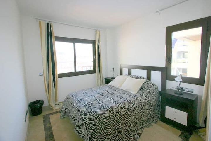 2 bedrooms apartment for sale in La Duquesa, Spain - Image 6