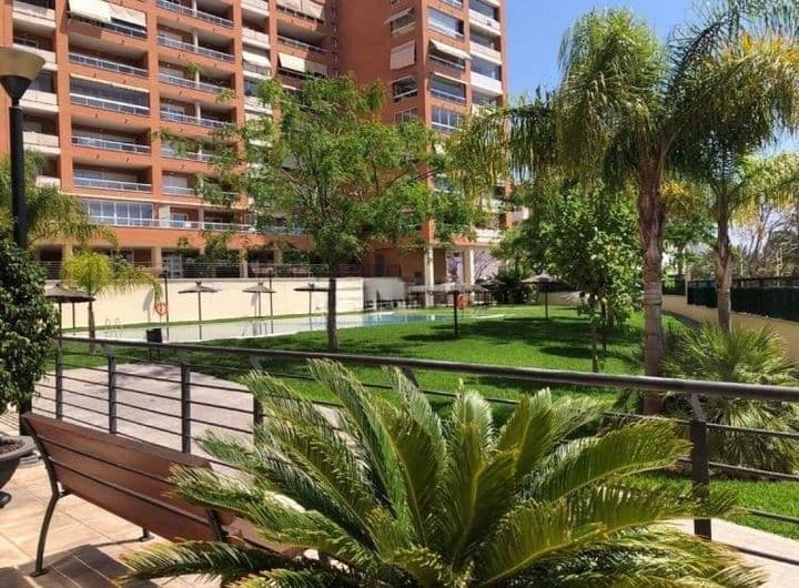 3 bedrooms apartment for rent in Benalua, Spain - Image 2