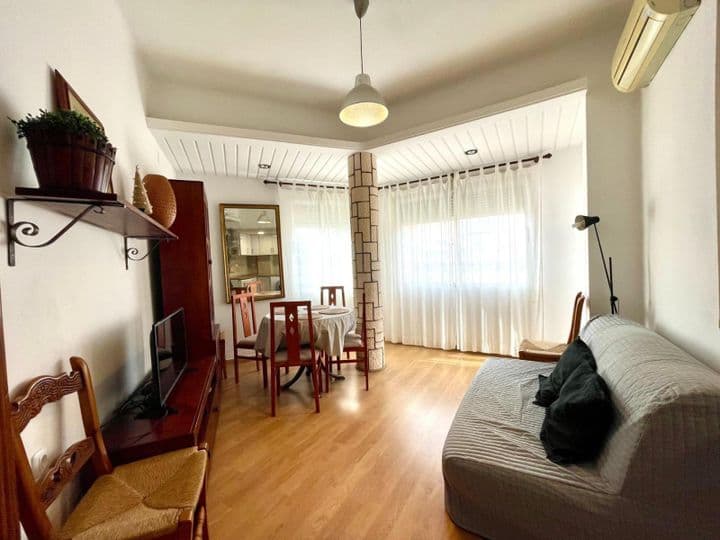 2 bedrooms apartment for rent in Valencia, Spain - Image 3