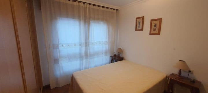 1 bedroom apartment for rent in Vigo, Spain - Image 9