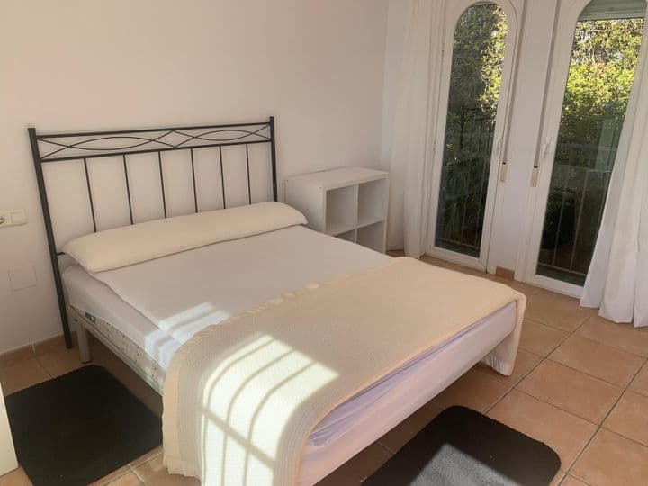 2 bedrooms house for rent in Benalmadena Costa, Spain - Image 10