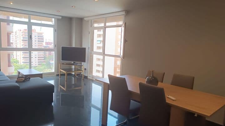 4 bedrooms apartment for rent in Valencia, Spain - Image 2