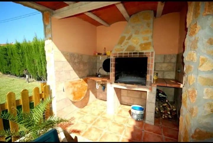 4 bedrooms house for rent in Les Tres Cales, Spain - Image 3