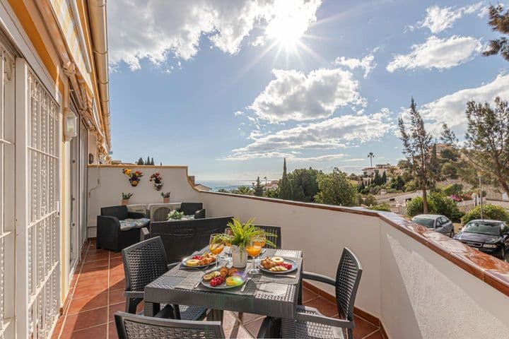 1 bedroom apartment for rent in Benalmadena, Spain - Image 3