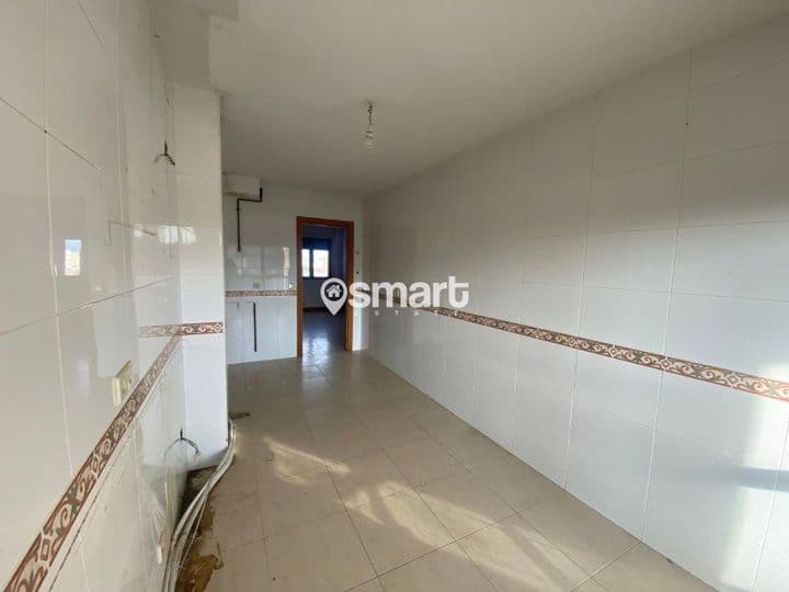 4 bedrooms apartment for sale in Ponferrada, Spain - Image 4