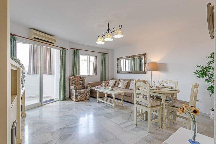 1 bedroom apartment for rent in Parque de la Paloma, Spain - Image 7