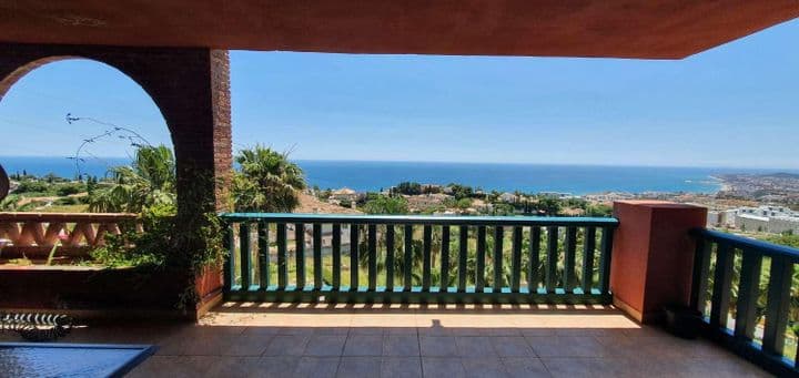 2 bedrooms apartment for rent in El Higueron - Capellania, Spain - Image 2