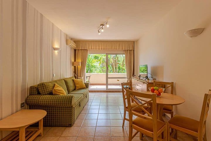 1 bedroom apartment for rent in Parque de la Paloma, Spain - Image 3