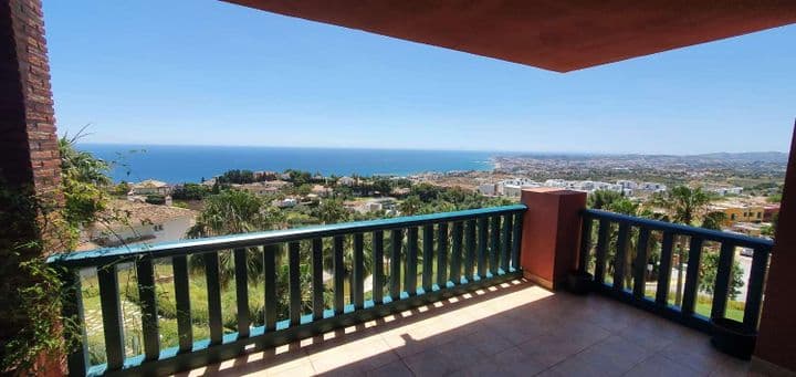 2 bedrooms apartment for rent in El Higueron - Capellania, Spain - Image 5