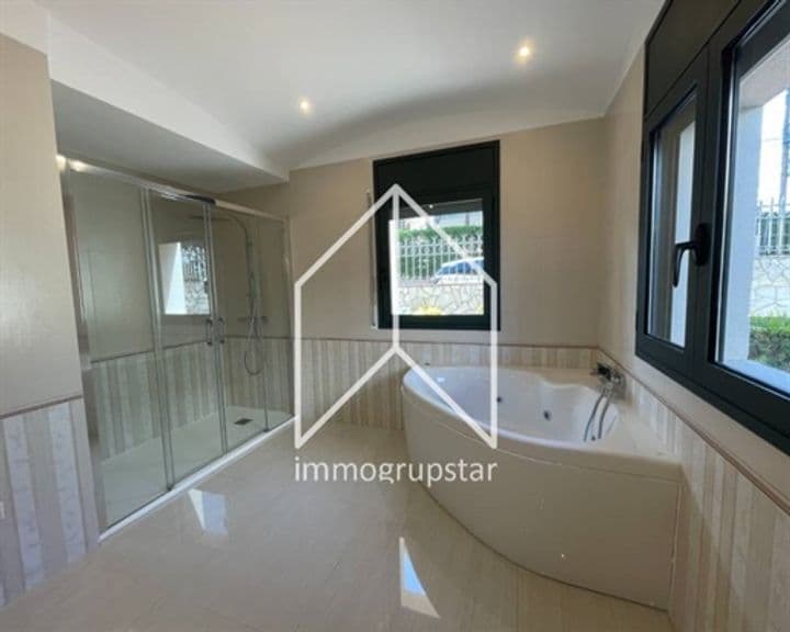 8 bedrooms house for sale in Platja dAro, Spain - Image 9