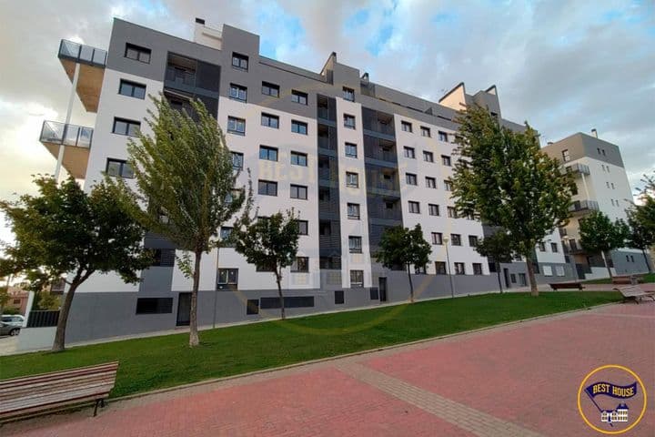 2 bedrooms apartment for rent in Cuenca, Spain - Image 2