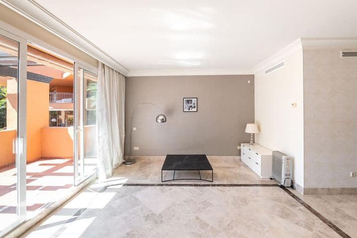 2 bedrooms house for sale in Nueva Andalucia, Spain - Image 3