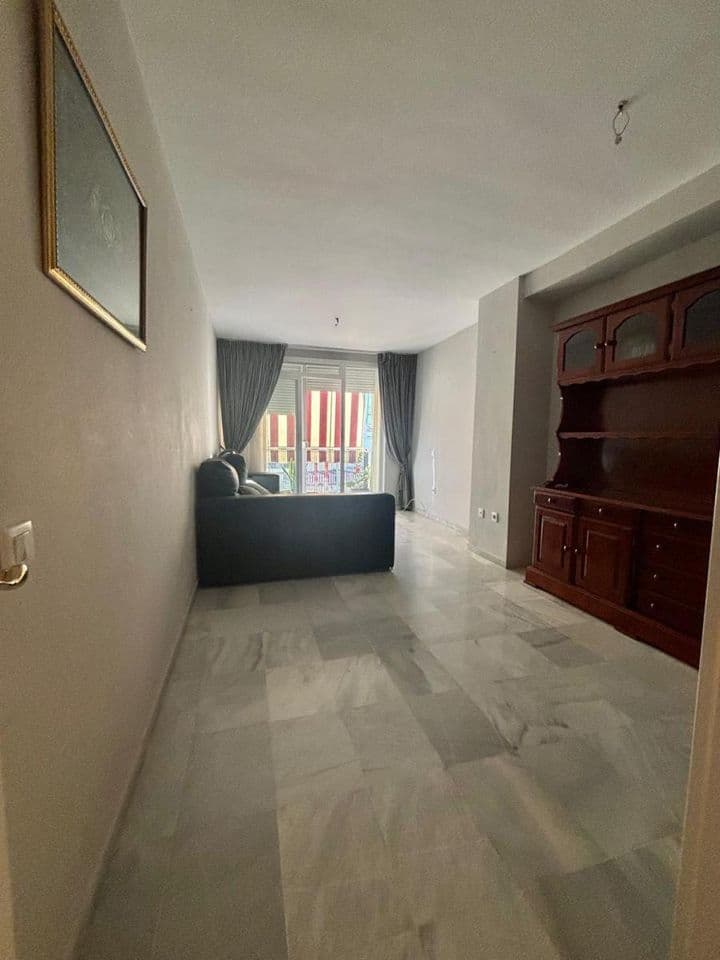 4 bedrooms apartment for sale in Nueva Andalucia, Spain - Image 8