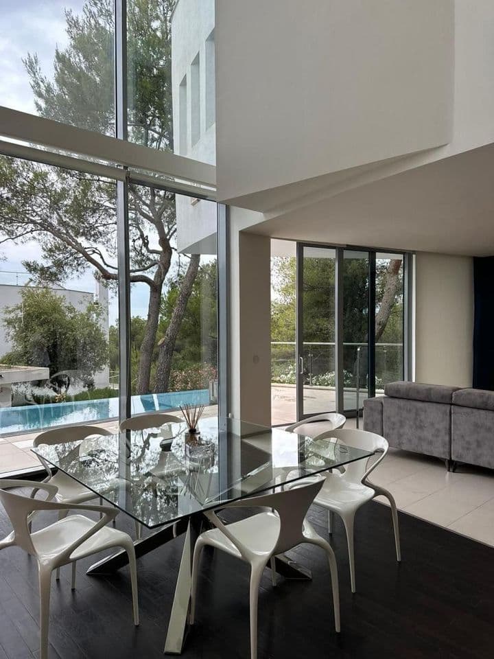 5 bedrooms house for sale in Marbella, Spain - Image 9