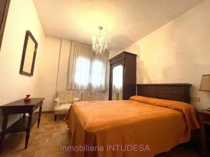 4 bedrooms apartment for rent in Tudela, Spain - Image 9