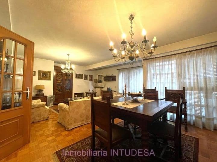 4 bedrooms apartment for rent in Tudela, Spain - Image 3