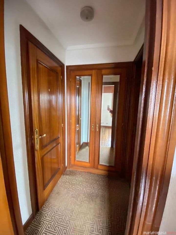 4 bedrooms apartment for sale in Bilbao, Spain - Image 9