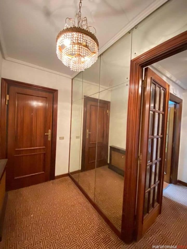 4 bedrooms apartment for sale in Bilbao, Spain - Image 12