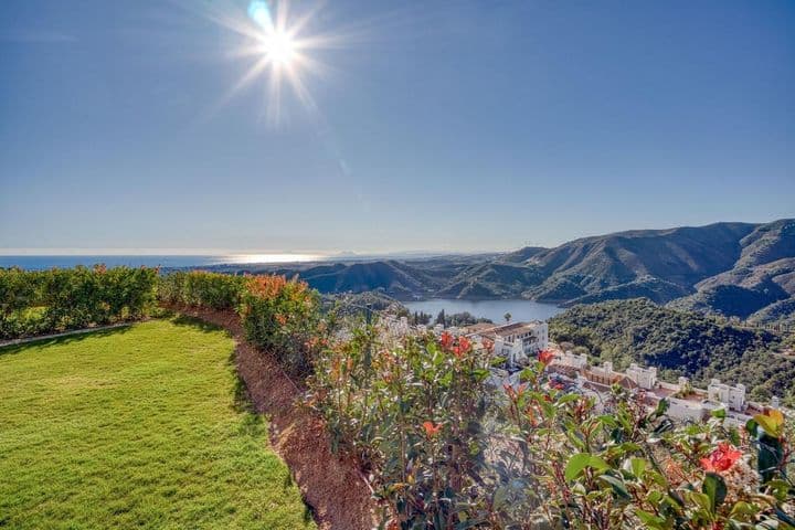 3 bedrooms house for sale in Costa del Sol, Spain - Image 9