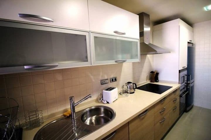 2 bedrooms apartment for rent in Los Alcazares, Spain - Image 9