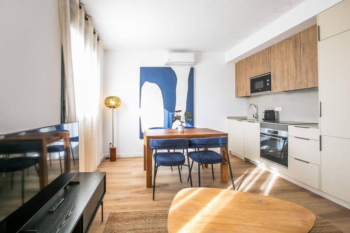 2 bedrooms apartment for rent in Esquerra de lEixample, Spain - Image 6